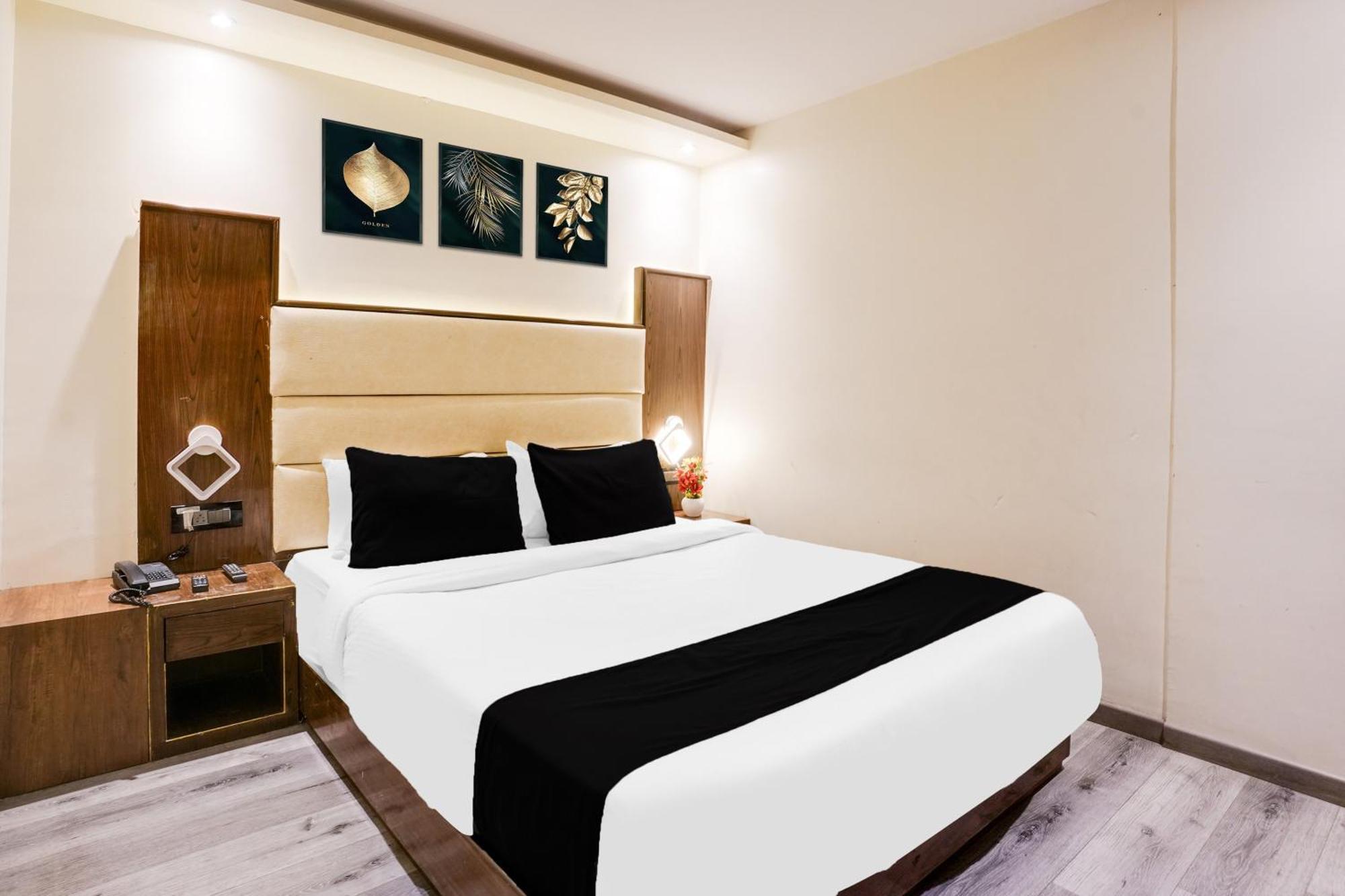 Super Collection O Andheri Near Western Express Highway * Bombaj